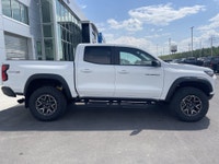 AMVIC Licensed Dealer The 2025 Chevrolet Colorado ZR2 in Summit White is a highly capable and visual... (image 9)