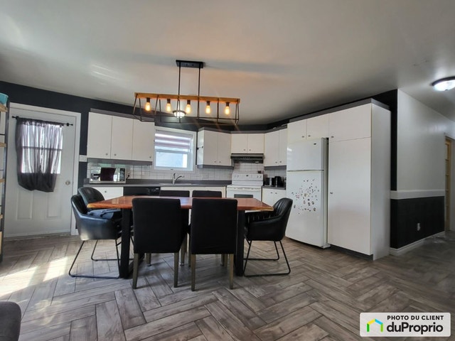 $295,000 - Bungalow for sale in St-Félix-de-Dalquier — photo 3