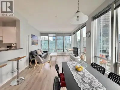 No phone call, please. Email info@vanhousepm.com for viewing. Stylish 1-bedroom Air Conditioned unit...