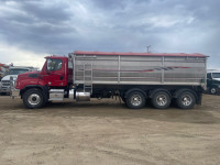 2014 Freightliner Tri Drive Grain Truck, LOW K, Auto