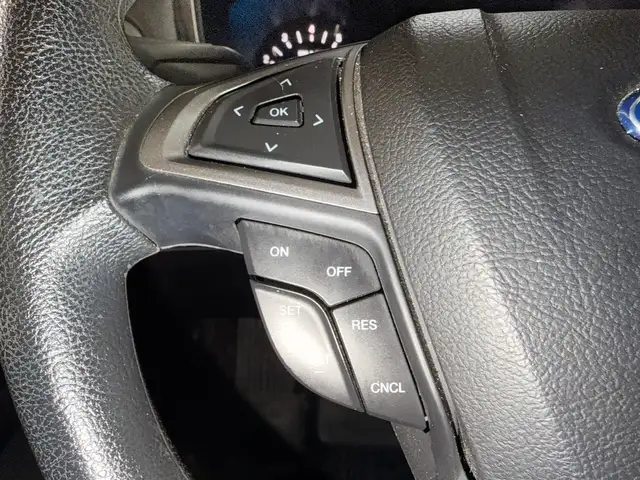 2017 Ford Fusion 4dr Sdn SE FWD in Cars & Trucks in Longueuil / South Shore - Image 22
