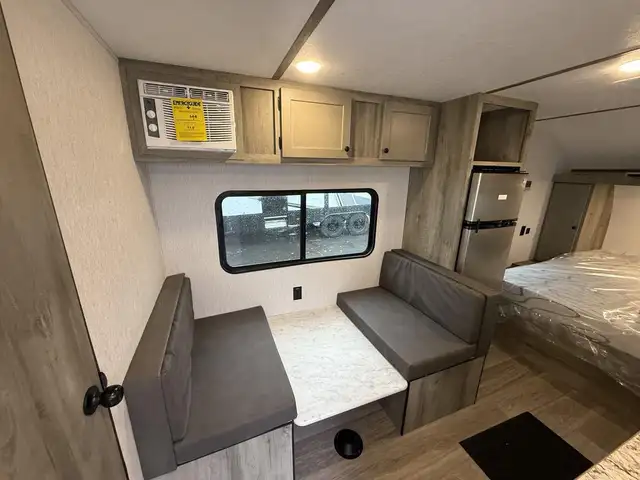 2026 Sunset Park RV Sunlite Limited 19RB in Travel Trailers & Campers in Longueuil / South Shore - Image 6