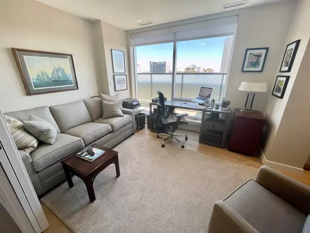 19-089 High end downtown apartment, furnished! in Short Term Rentals in City of Halifax - Image 10