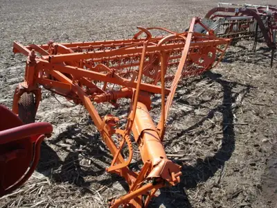 Welcome to Stoneage Equipment Allis Chalmers Bar Rake, please call for more details. We have a wide...