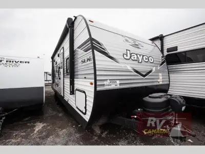 Please Call Us At 613.851.7326 with any questions? Jayco Jay Flight SLX travel trailer 261BHS highli...