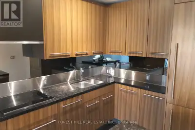 Spacious 1 Bedroom + Den With Parking & Locker at the Luxurious Festival Tower, Heart Of The Enterta...