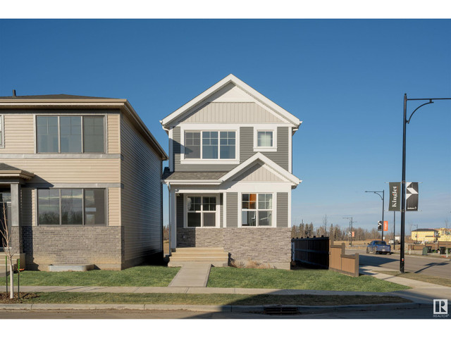 6312 176 AV NW Edmonton, Alberta in Houses for Sale in Strathcona County