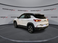 // ACCIDENT FREE!! // // SINGLE OWNER! // Meet the SUV 2023 Chevrolet TrailBlazer RS Trailblazer AWD... (image 5)