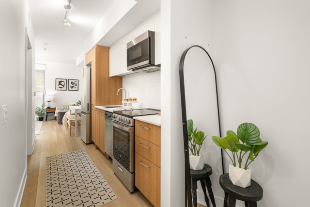 1415 ave Papineau — photo 3