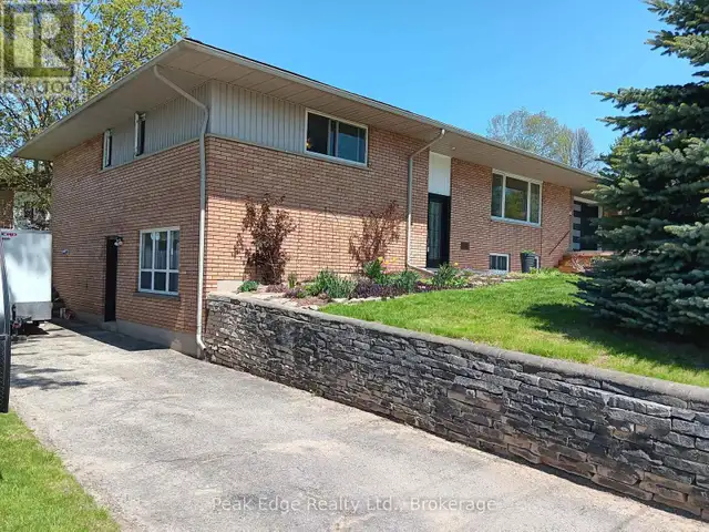 30 7 TH STREET Hanover, Ontario in Houses for Sale in Owen Sound - Image 4