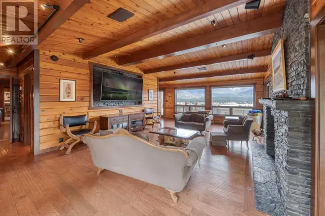 2175 WESTSIDE Road Invermere, British Columbia in Houses for Sale in Revelstoke - Image 33
