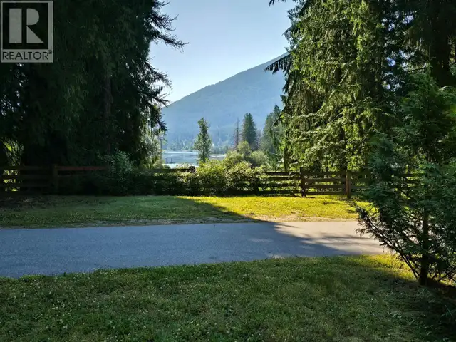 7298 Highway 3A Unit# Lot A Nelson, British Columbia in Land for Sale in Nelson - Image 9
