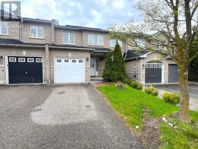 33 Lodgeway Drive Vaughan, Ontario, photo 2 of 4