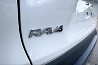2.5 L 4 Cyl Engine Vehicle Options: Sunroof, Lane Control, Rear Back Up Camera, Touch Screen Radio S... (image 7)