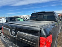 HARD TONNEAU COVER - 2018 NISSAN TITAN CREW CAB Calgary Alberta Preview