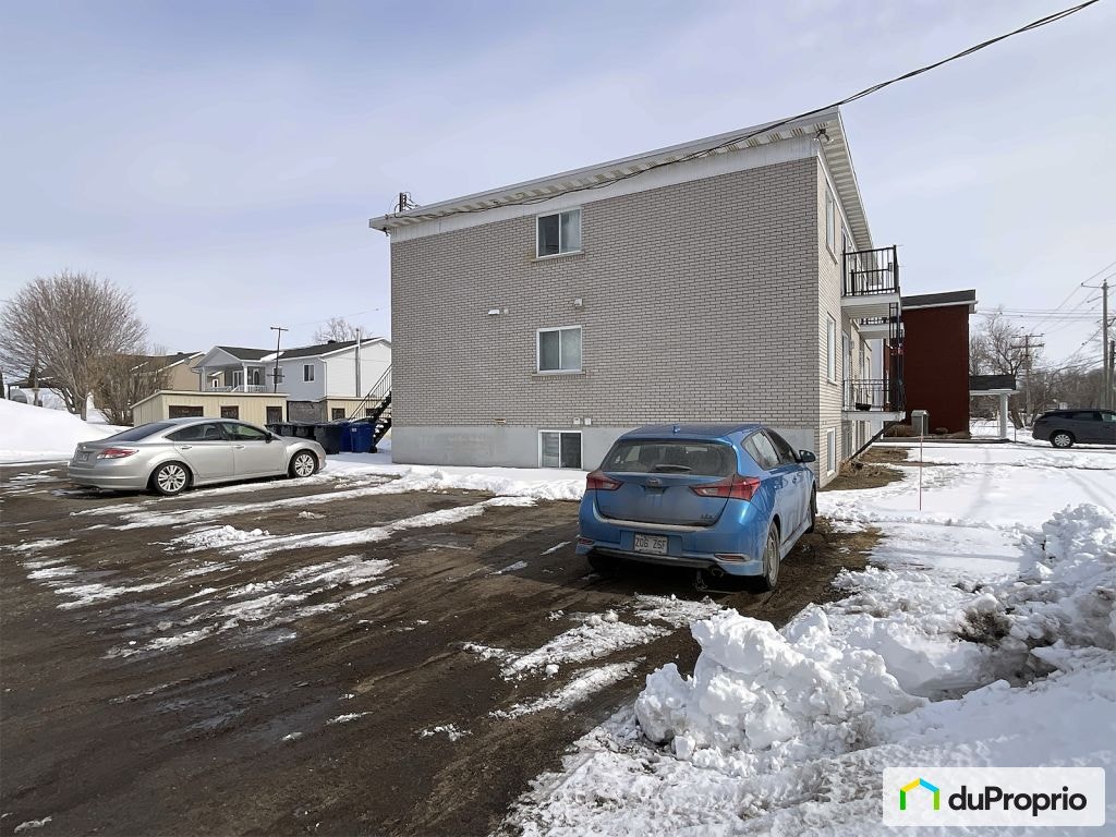 $929,000 - 6 units or more in Trois-Rivières (Ste-Marthe-Du-Cap) — photo 3