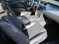 GT 5.0L V8. AUTOMATIC. FINISHED IN SILVER WITH BLACK LEATHER INTERIOR. ALLY WHEELS, A/C, SHAKER PREM... (image 7)