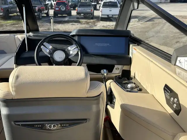2025 Nautique Super Air G25 in Powerboats & Motorboats in St. Albert - Image 9