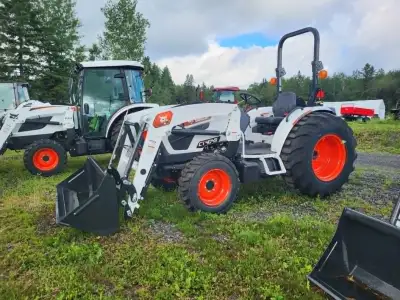 Bobcat CT4045 avec chargeur, neuf, 2026, 3 cylindres, 4x4, diésel, transmission HST. Financement dis...