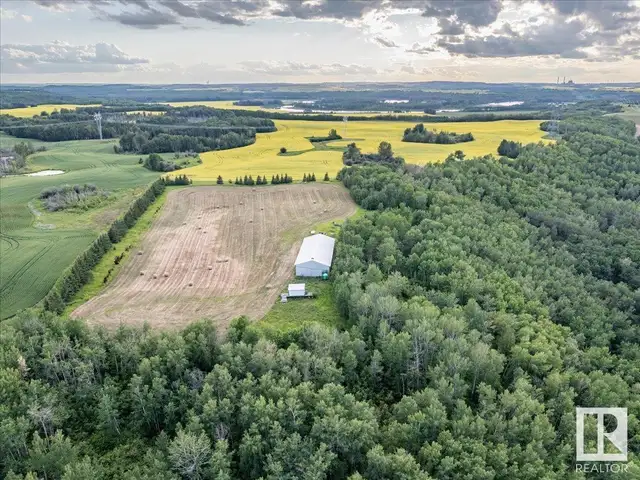SE-14-51-3-5 Rural Leduc County, Alberta in Land for Sale in Edmonton - Image 4