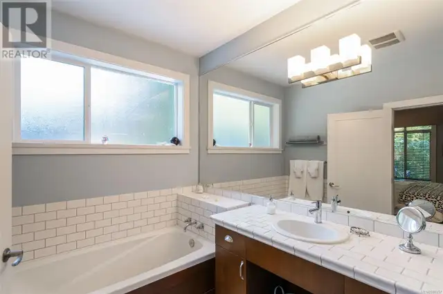 53 1059 Tanglewood Pl Parksville, British Columbia in Condos for Sale in Parksville / Qualicum Beach - Image 32