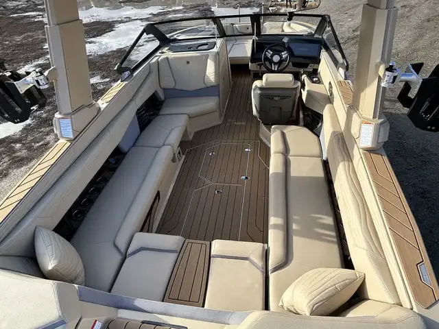 2025 Nautique Super Air G25 in Powerboats & Motorboats in St. Albert - Image 8