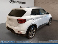Hyundai Venue Ultimate 2021 Style unique, technologie avancée et efficacité urbaine! Le Hyundai Venu... (image 2)