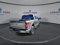 *18 Aluminum Wheels, XLT Black Appearance Package, Tow Package, Power Sliding Rear Window!* The Ford... (image 7)