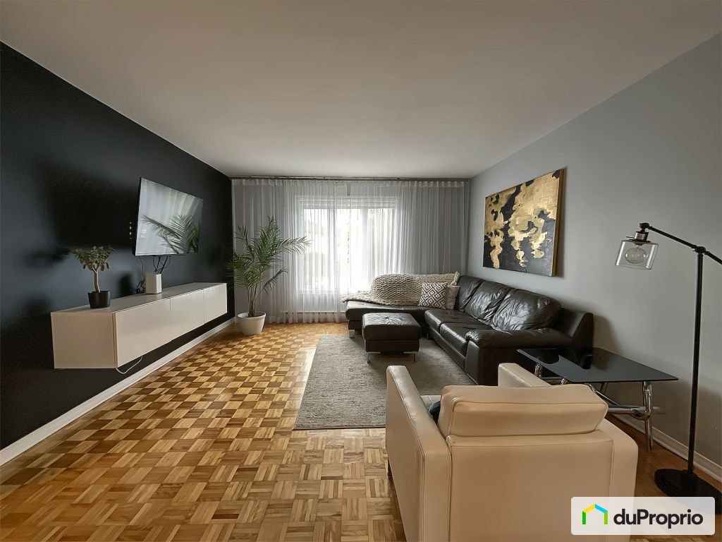 $659,900 - Townhouse for sale in Chomedey — photo 2
