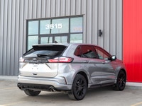 Carget Supercentre is proud to present this beautiful 2021 Ford Edge ST-Line! EXTERIOR: ICONIC SILVE... (image 5)