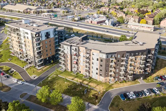 2 ch (4 1 2) / 2 bedroom Appartement à louer à Brossard in Long Term Rentals in Longueuil / South Shore - Image 16