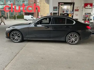 NO ACCIDENTS / CLEAN CARFAX / Climate Control, Dual Zone Front Climate Control, Touchscreen Display...