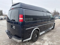 Check out this spacious and versatile 2008 Chevrolet Express 9-Passenger Van the perfect people move... (image 4)