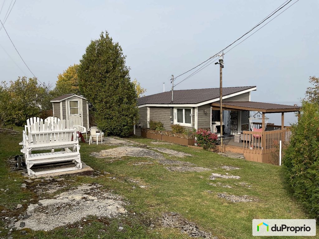 $295,000 - Cottage for sale in Roberval — photo 2