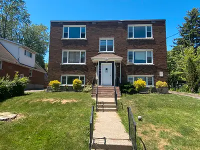 2 Bedroom Apartment close to all Niagara Falls amenities