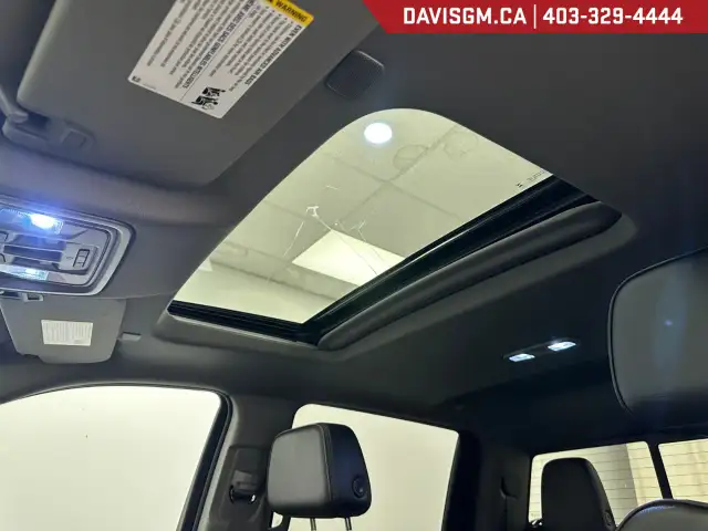 2025 GMC Sierra 3500HD Denali 4WD Crew Cab Standard Box Denali in Cars & Trucks in Lethbridge - Image 18