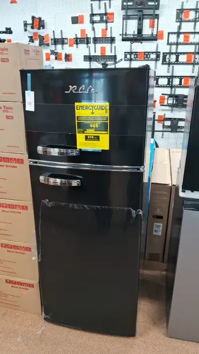 FRIGIDAIRE 7.5 CUFT APARTMENT SIZE REFRIGERATOR/FRIDGE BLACK CLR, View more