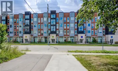 Welcome to 215-253 Albert street. This well maintained 2-bedroom, 1.5 bath unit is in a prime locati...