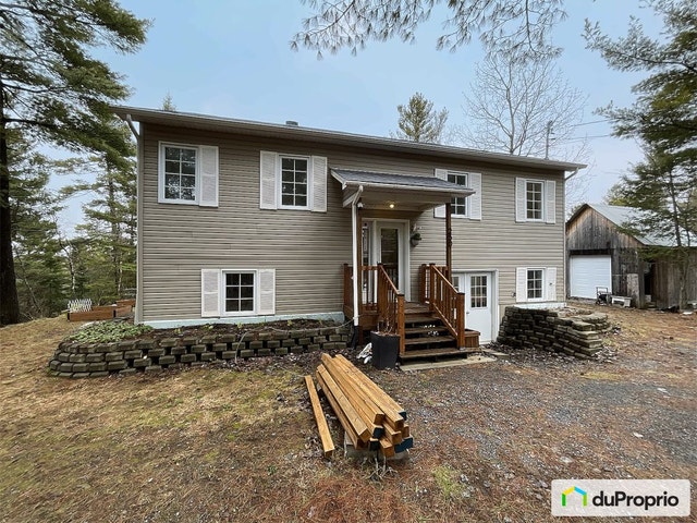 $599,000 - Bungalow for sale in St-Denis-De-Brompton — photo 1