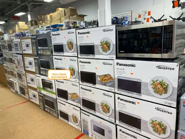 PANASONIC MICROWAVE 1.1, 1.3, 1.6, 2.2 CUFT N WHITE, BLACK,S.S in Other in City of Toronto - Image 2