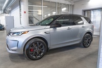 Land Rover Discovery Sport 247hp R-Dynamic SE 2023: - Extérieur argent métallisé Hakuba et intérieur... (image 6)