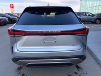 2023 LEXUS RX 350 LUXURY AWD * ACCIDENT FREE CARFAX * ONE OWNER * MOONROOF FEATURES INCLUDE: - Navig... (image 4)