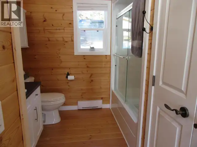7634 BURGESS ROAD Deka Lake / Sulphurous / Hathaway Lakes, Briti in Houses for Sale in 100 Mile House - Image 36