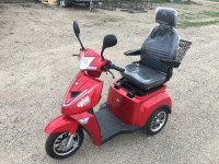 BRAND NEW GIO TITAN LONG RANGE OUTDOOR MOBILITY SCOOTER