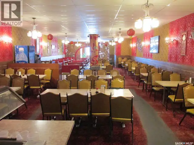 105 1st AVENUE W Nipawin, Saskatchewan in Commercial & Office Space for Sale in Nipawin - Image 3