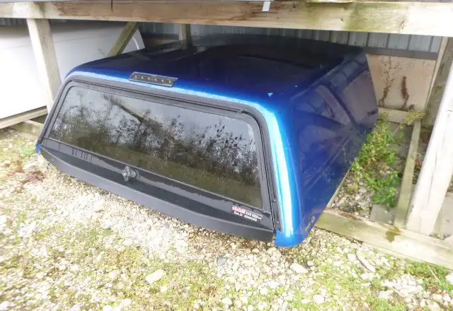 2019 - 2023 Ford Ranger 5' N6 Blue Lightning ARE Truck Cap in Other Parts & Accessories in Kitchener / Waterloo - Image 3