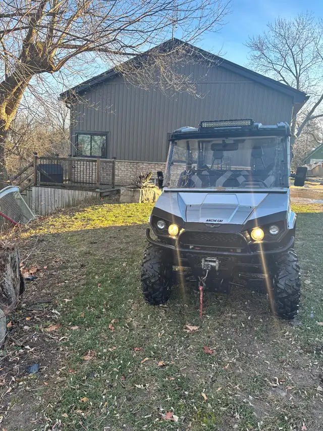 2019 arctic cat stampede 900 crew side by side in ATVs in St. Catharines - Image 4