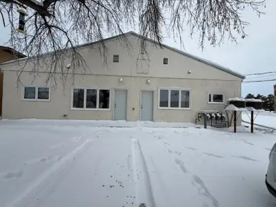 716 Railway Street, Rosthern 2 Bedroom Suite in Rosthern Available for Rent This unique newly renova...