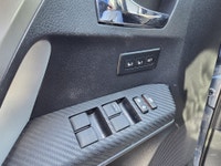 JUST ARRIVED!!! LIMITED AWD!!! HEATED LEATHER!! NAVIGATION!! SUNROOF!! BACKUP CAMERA!! 2013 Toyota R... (image 4)