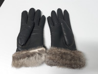 Ladies Vintage Fitted Fur Cuff Leather Gloves Medium Size